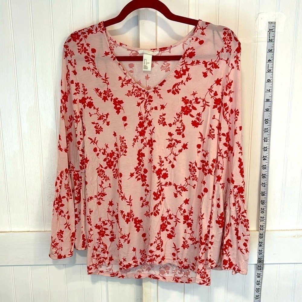 H&M longsleeved, pink & red, cherry blossom floral top with bell sleeves size S